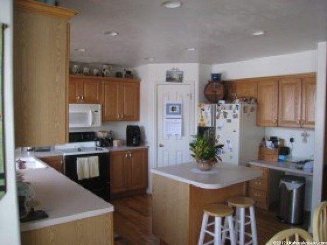 2821 N 1850 E, Layton, UT 84040 — photo 3
