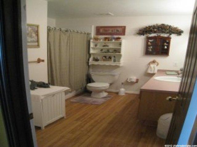 2821 N 1850 E, Layton, UT 84040 — photo 9