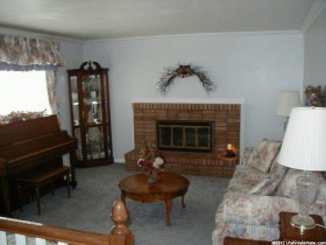 9683 S Flint Dr E, Sandy, UT 84094 — photo 2