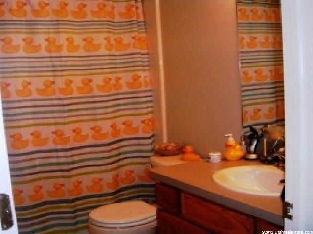 4090 W 4650 S, Roy, UT 84067 — photo 7