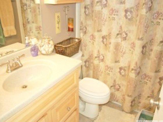 7558 Parkway Dr, Midvale, UT 84047 — photo 10