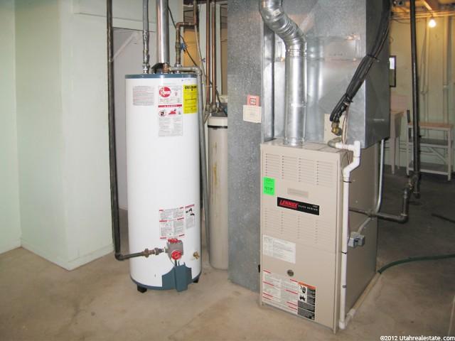 4051 S 895 E, Ogden, UT 84403 — photo 10