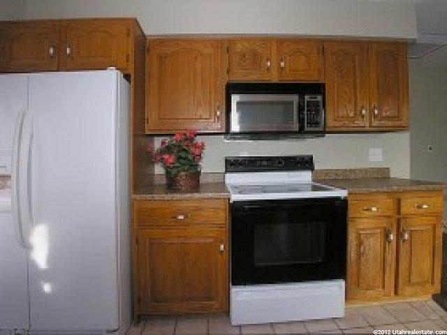 378 E 6770 S, Midvale, UT 84047 — photo 11