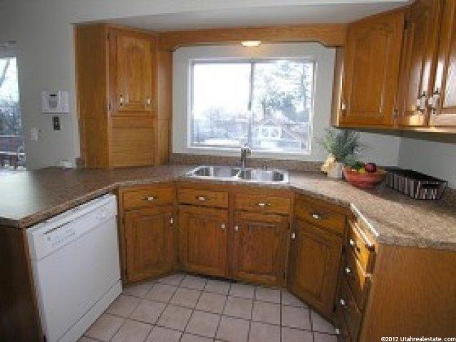 378 E 6770 S, Midvale, UT 84047 — photo 4