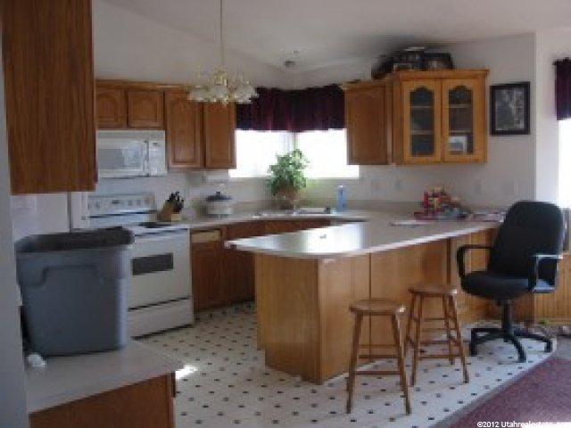 494 W 1330 N, Logan, UT 84341 — photo 2