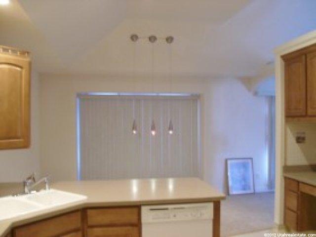 232 E 5600 S, Washington Terrace, UT 84405 — photo 4