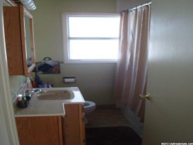 155 E 400 S, American Fork, UT 84003 — photo 10