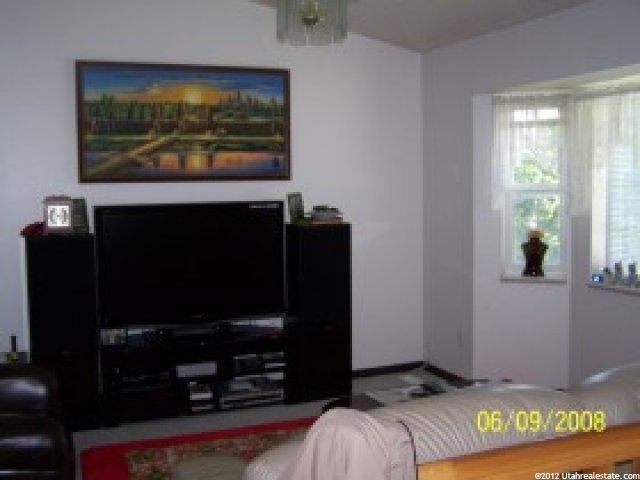 213 Willow Ln, Garland, UT 84312 — photo 2