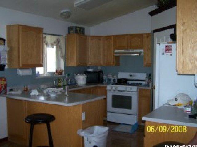 213 Willow Ln, Garland, UT 84312 — photo 3