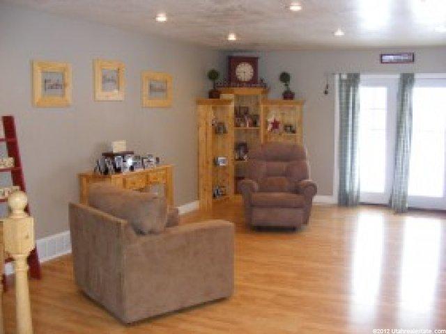 150 E 300 S, Preston, ID 83263 — photo 2