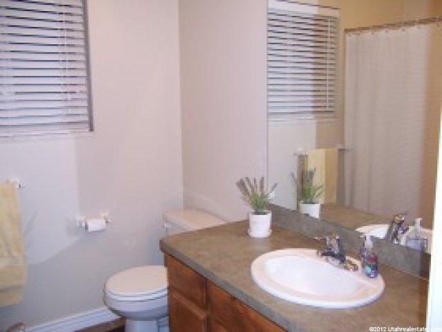 714 Killarney Dr, Syracuse, UT 84075 — photo 6
