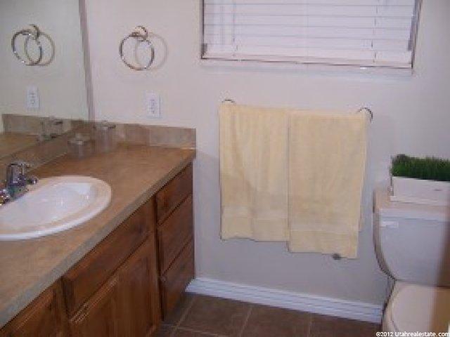 714 Killarney Dr, Syracuse, UT 84075 — photo 8