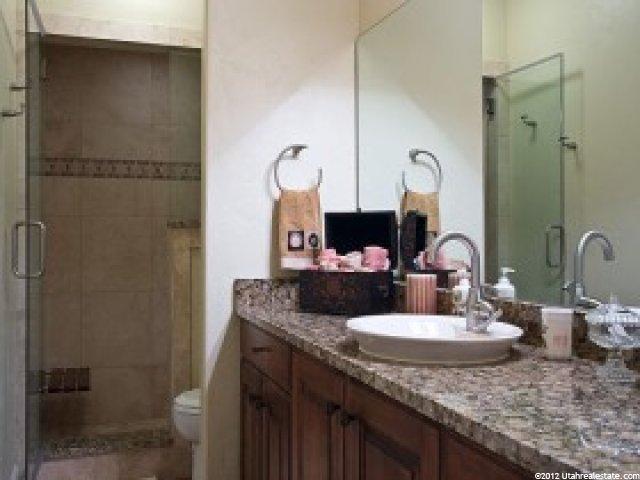 2284 E Arbor Ln, Holladay, UT 84117 — photo 11