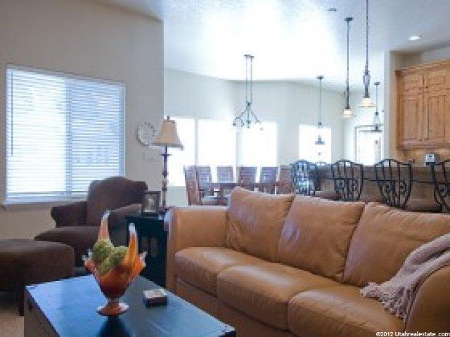 2284 E Arbor Ln, Holladay, UT 84117 — photo 9