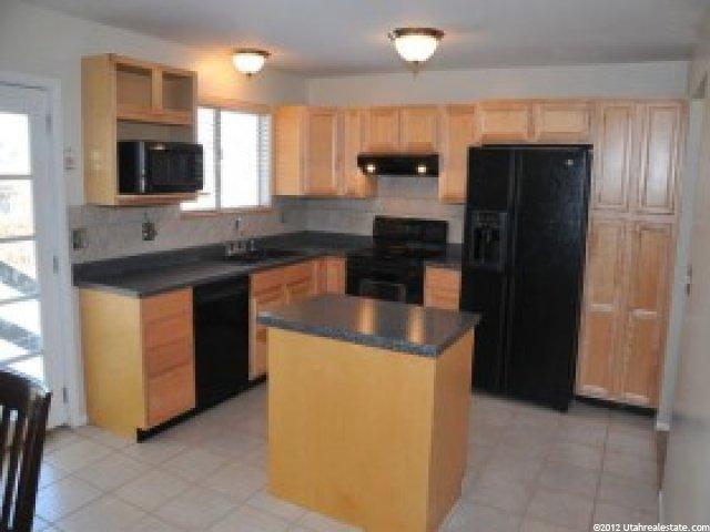 9448 S Fox Cir, Sandy, UT 84092 — photo 4