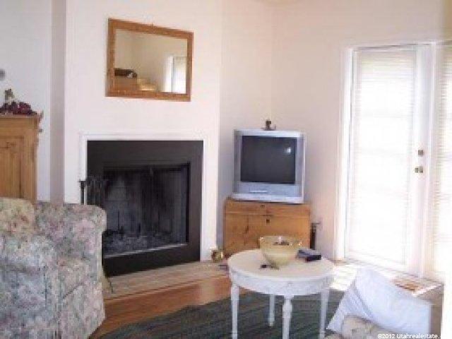 2594 N Viking Dr, Eden, UT 84310 — photo 2