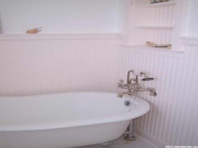 2594 N Viking Dr, Eden, UT 84310 — photo 5