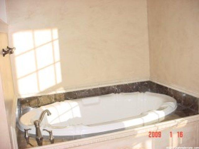 287 E 400 N, Spring City, UT 84662 — photo 8