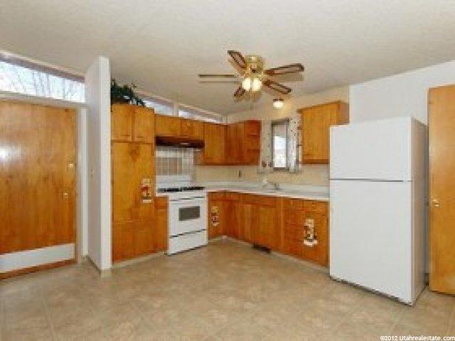 1959 N 350 W, Sunset, UT 84015 — photo 2