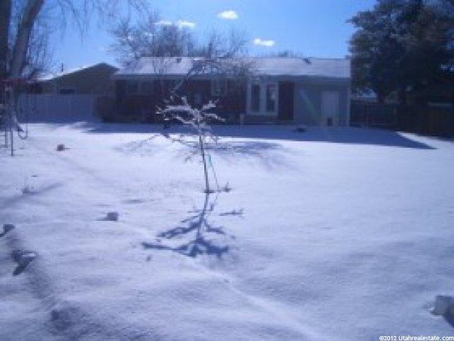 199 E Tj Cir, Sandy, UT 84070 — photo 4