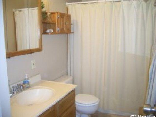 199 E Tj Cir, Sandy, UT 84070 — photo 10