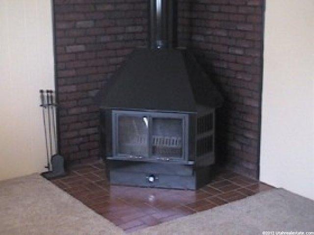 624 Colonial St, Layton, UT 84041 — photo 8