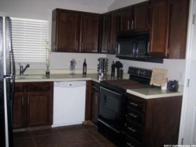 9126 S 2020 E, Sandy, UT 84093 — photo 7