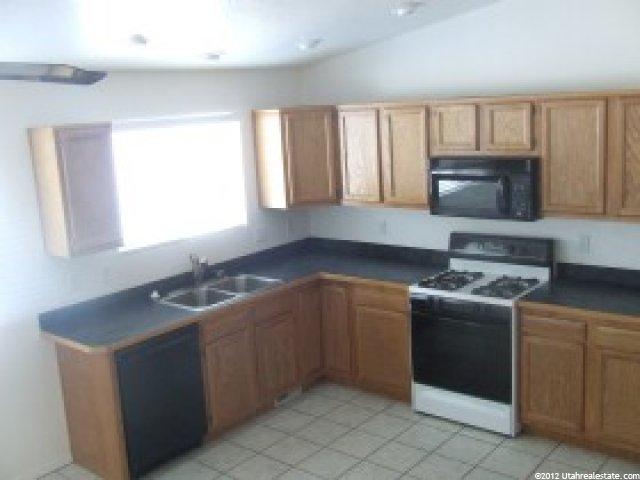 152 W 1875 N, North Ogden, UT 84414 — photo 3