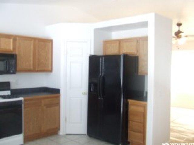 152 W 1875 N, North Ogden, UT 84414 — photo 4