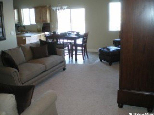 448 E Red Fox Ln, Vernal, UT 84078 — photo 2