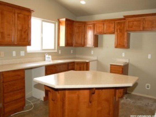 6074 S 1150 E, South Ogden, UT 84405 — photo 2