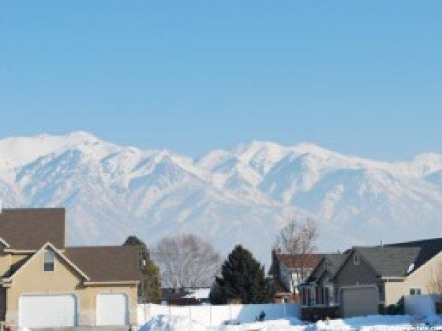 1518 N 300 E, Layton, UT 84041 — photo 11