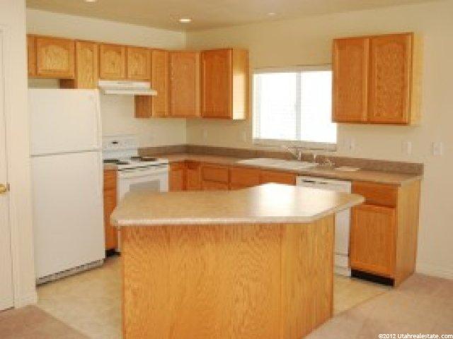 1518 N 300 E, Layton, UT 84041 — photo 3