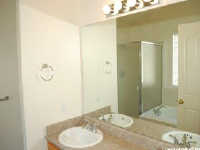 1518 N 300 E, Layton, UT 84041 — photo 6
