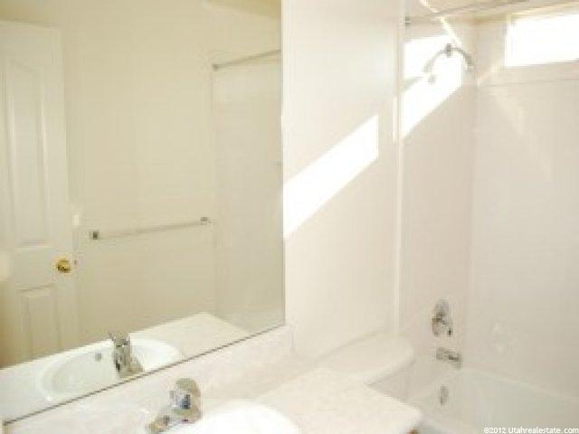 1518 N 300 E, Layton, UT 84041 — photo 9
