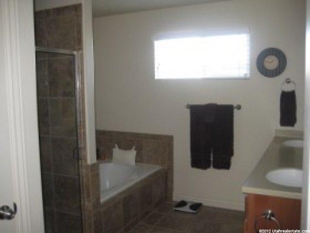1423 Aberdeen Pl, Syracuse, UT 84075 — photo 6