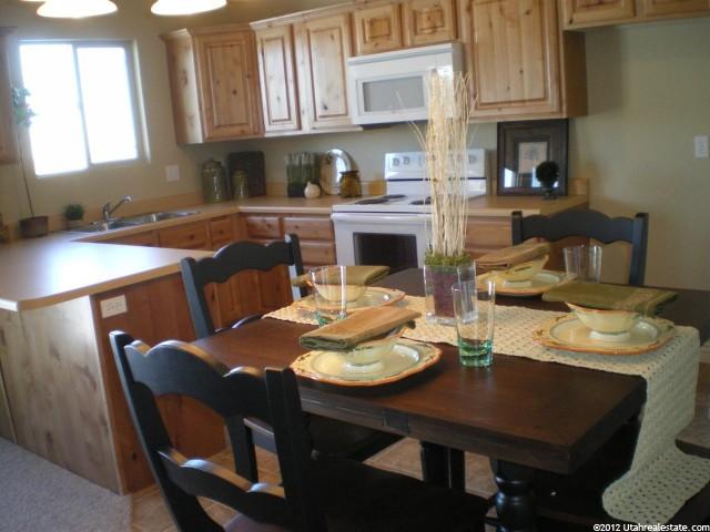 429 E Red Fox Ln, Vernal, UT 84078 — photo 5