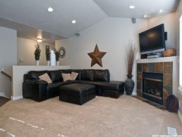 147 W 925 N, Centerville, UT 84014 — photo 5