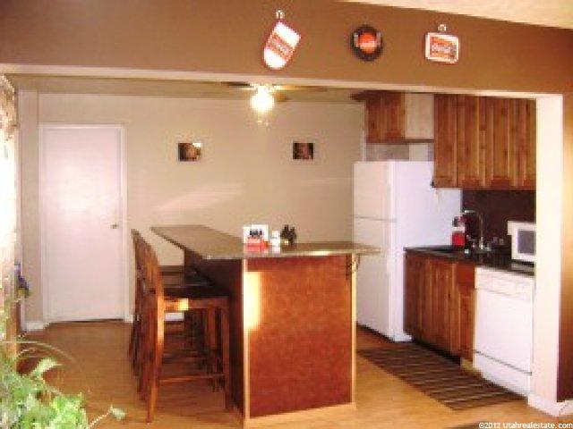 8946 S 60 E, Sandy, UT 84070 — photo 3
