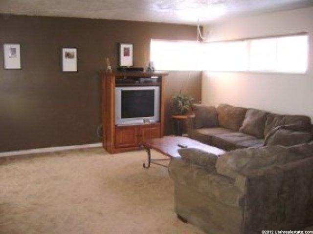 8946 S 60 E, Sandy, UT 84070 — photo 6