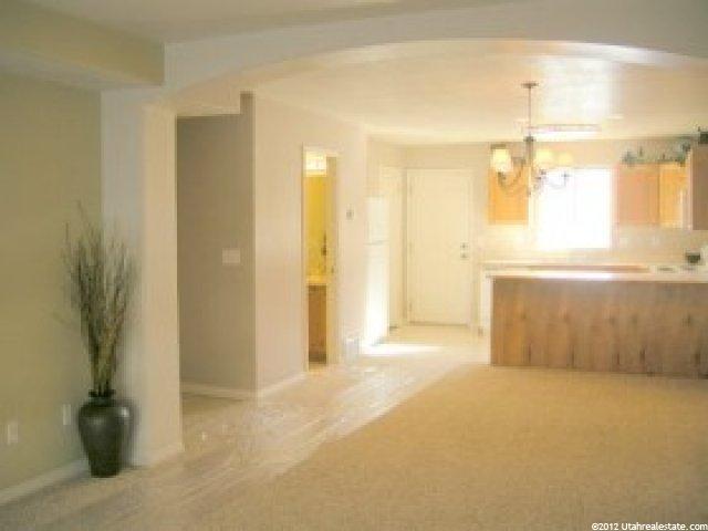 1031 E Fort Ln S, Ogden, UT 84404 — photo 2