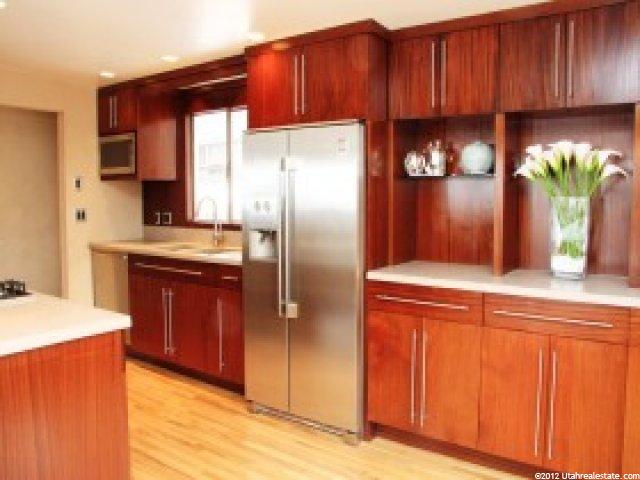 3466 S Fleetwood Dr, Salt Lake City, UT 84109 — photo 3