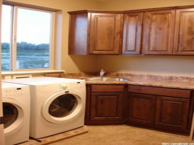 138 E Cordia Ct, Draper, UT 84020 — photo 4