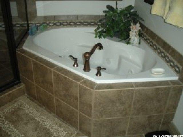 3185 N 1325 W, Pleasant View, UT 84414 — photo 6