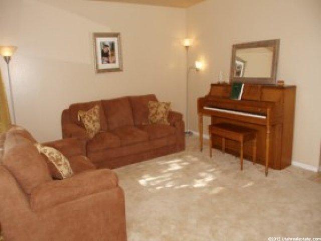 219 N 400 W, Clearfield, UT 84015 — photo 3