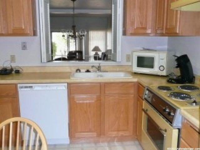 3426 Chaparral Dr, St. George, UT 84790 — photo 2
