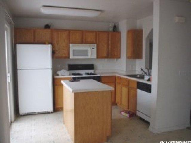 391 E 525 S, Clearfield, UT 84015 — photo 2