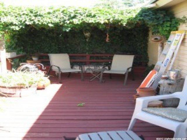433 E Vine St, Murray, UT 84107 — photo 2