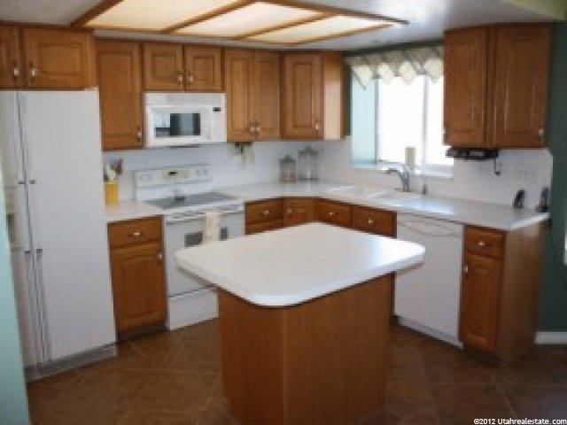 8048 S Cedar Ct, South Weber, UT 84405 — photo 5