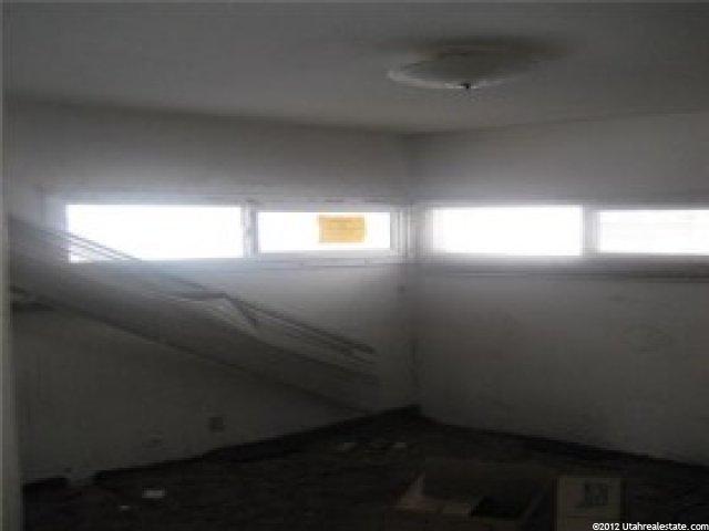 201 Barbara St, Layton, UT 84041 — photo 3